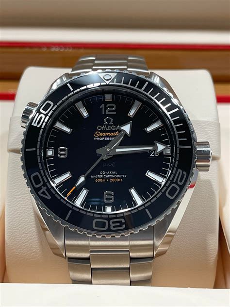 omega seamaster 8900.